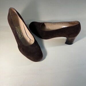 Ferragamo Pumps, Brown Suede, Size 8B